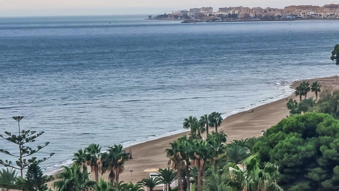 Ático en Aguadulce sur