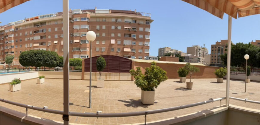 Piso en Nueva Andalucía, Almería