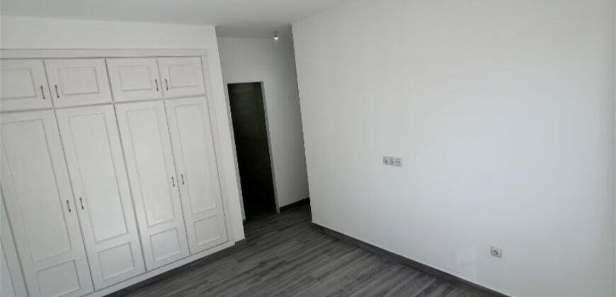 Piso en Nueva Andalucía, Almería